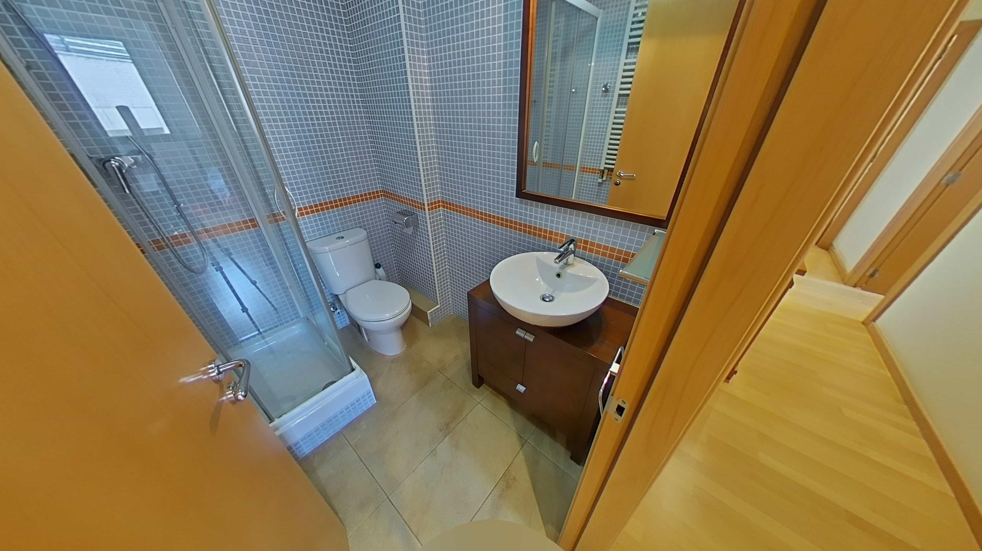 Imagen 18 Piso en venta en Terrassa / Al lado del Parc Vallparadís