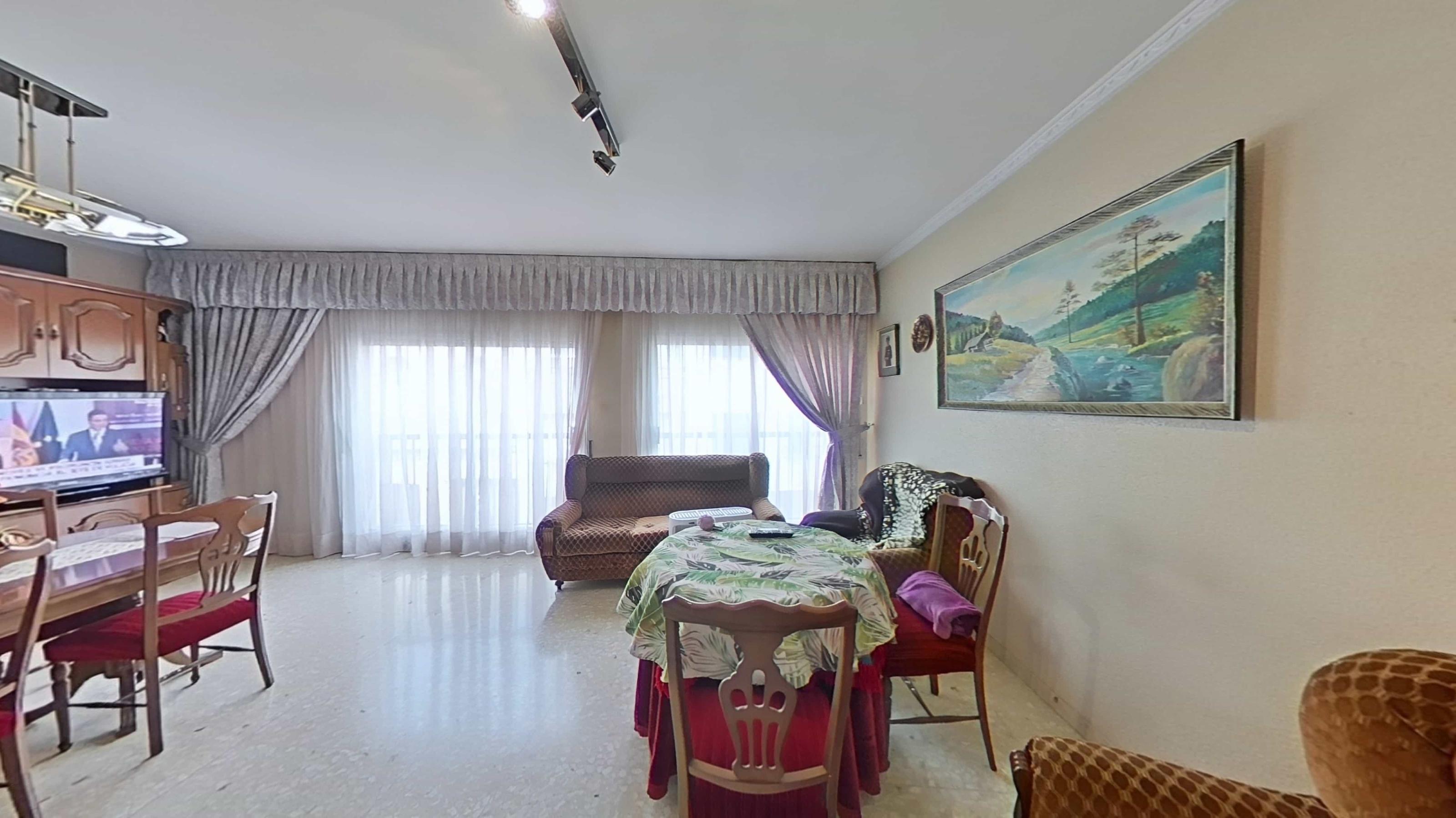 Imagen 29 Casa en venta en Sabadell / A 1 minuto del Corte Ingles y el Parc de Catalunya