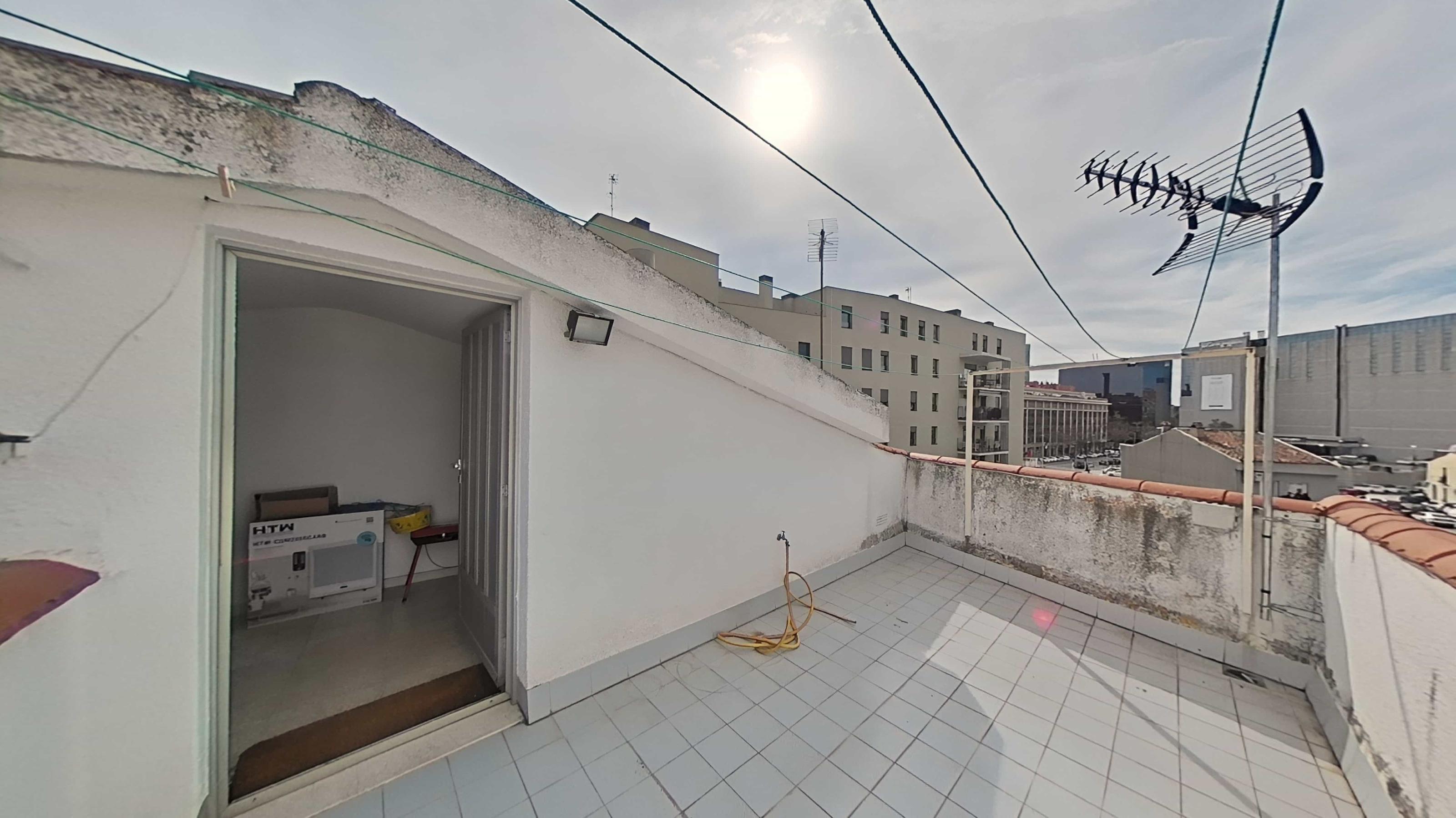 Imagen 28 Piso en venta en Sabadell / A 1 minuto del Corte Ingles y el Parc de Catalunya