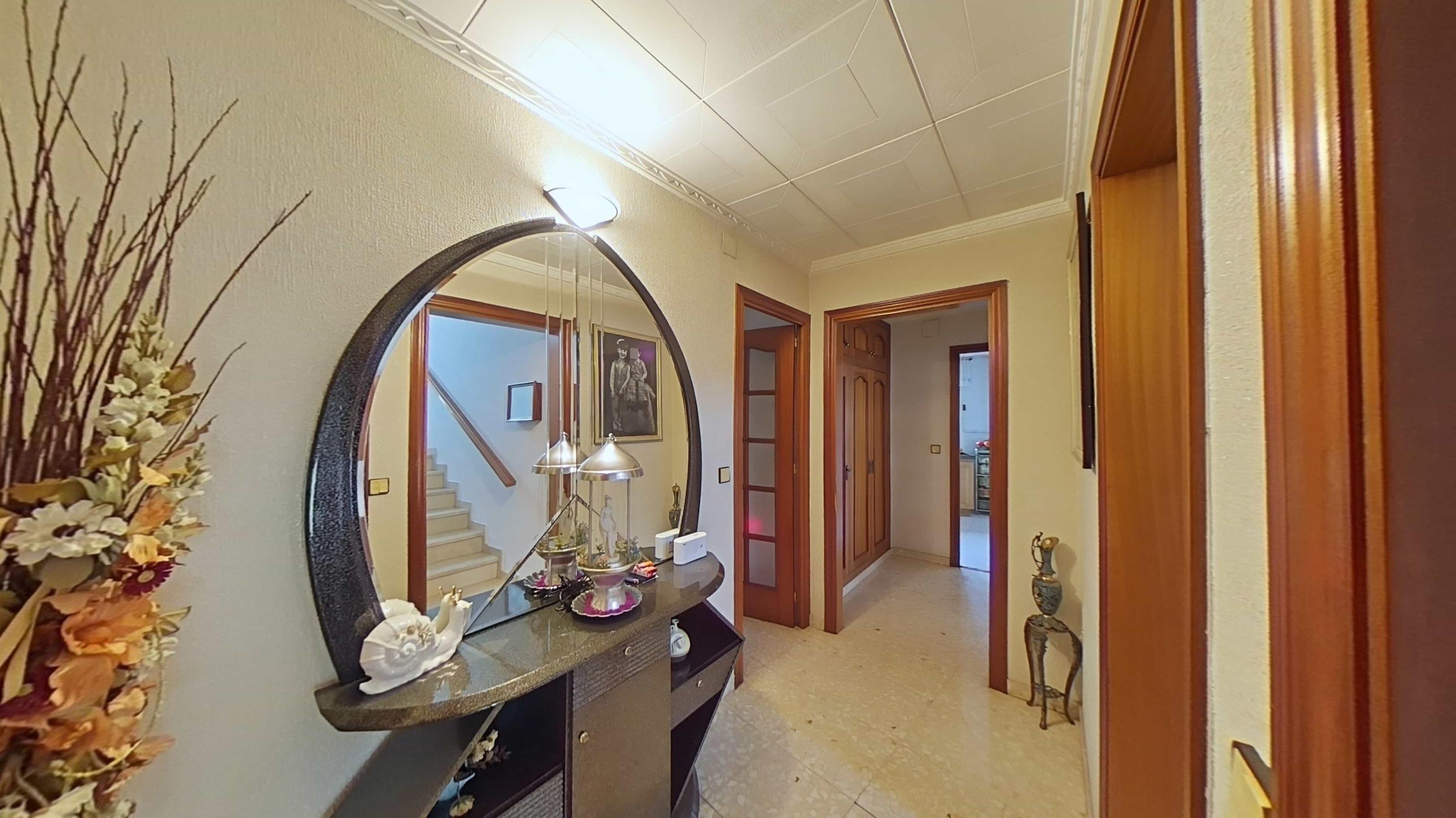 Imagen 3 Casa en venta en Sabadell / A 1 minuto del Corte Ingles y el Parc de Catalunya