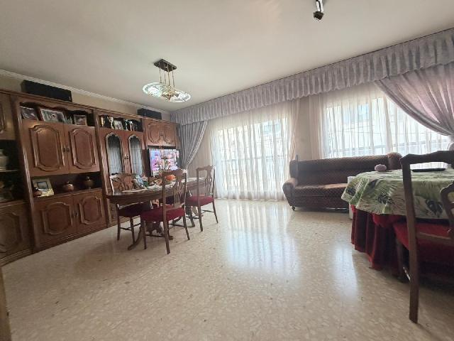 Imagen 6 Inmueble 300732 - Casa en venta en Sabadell / A 1 minuto del Corte Ingles y el Parc de Catalunya