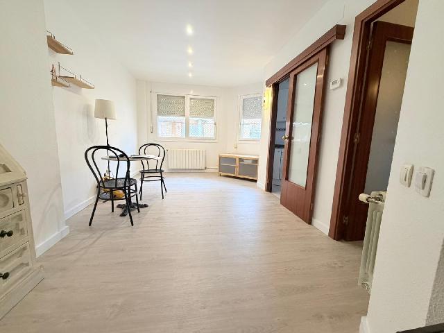 Imagen 7 Inmueble 301106 - Piso en venta en Terrassa / A 15 minutos Estación Renfe Est y C.A.P. Est