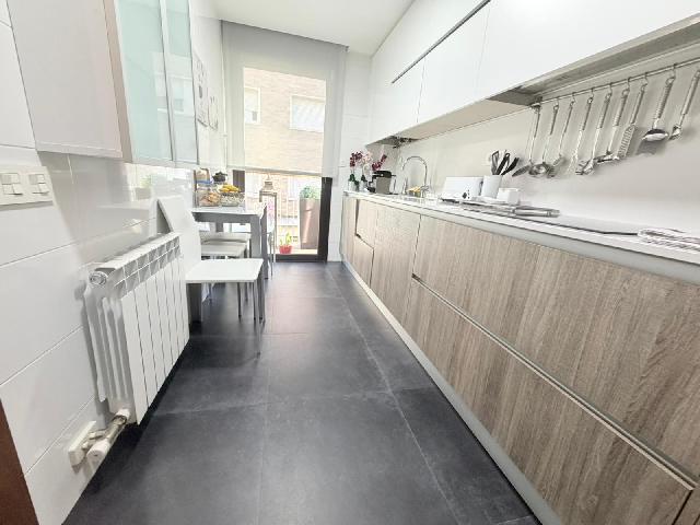 Imagen 11 Inmueble 301571 - Piso en venta en Terrassa / Junto a la Rambla d´ Ègara