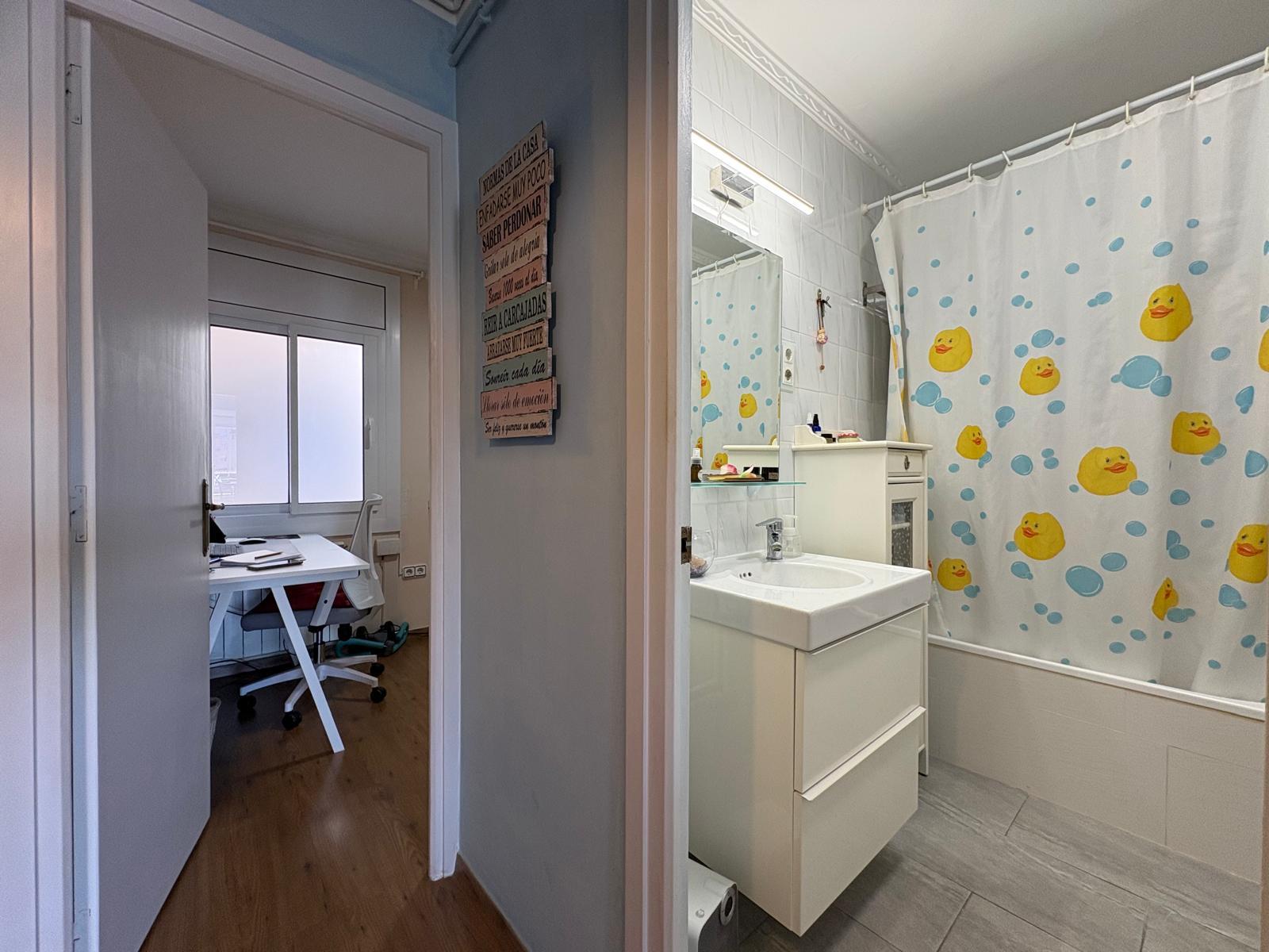 Imagen 10 Ático en venta en Terrassa / A 5 Minutos Parc Sant Jordi