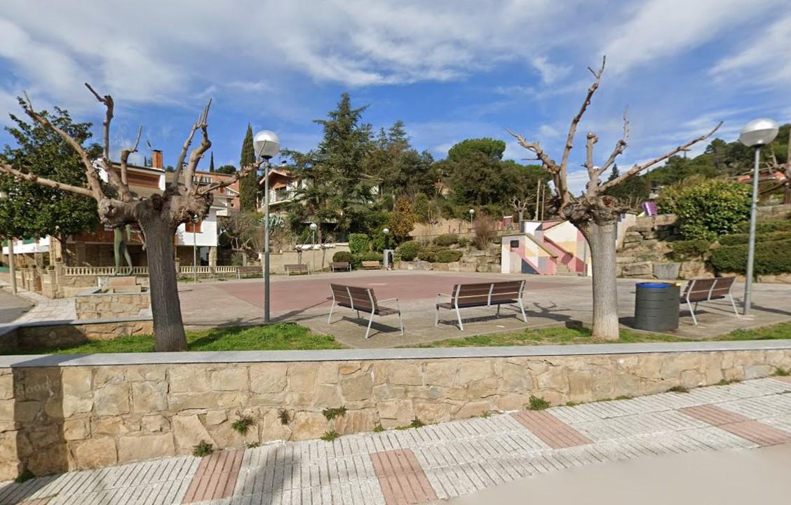 Imagen 2 Solar Urbano en venta en Monistrol De Calders / Urbanització Can Solà 