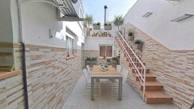 Imagen 3 Inmueble 302445 - Casa en venta en Terrassa / A 5 minutos a pie de la Plaça Vella