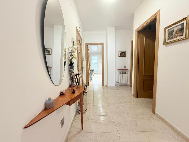 Imagen 9 Inmueble 302466 - Piso en venta en Terrassa / A 8 minutos a pié de Estació Renfe Est