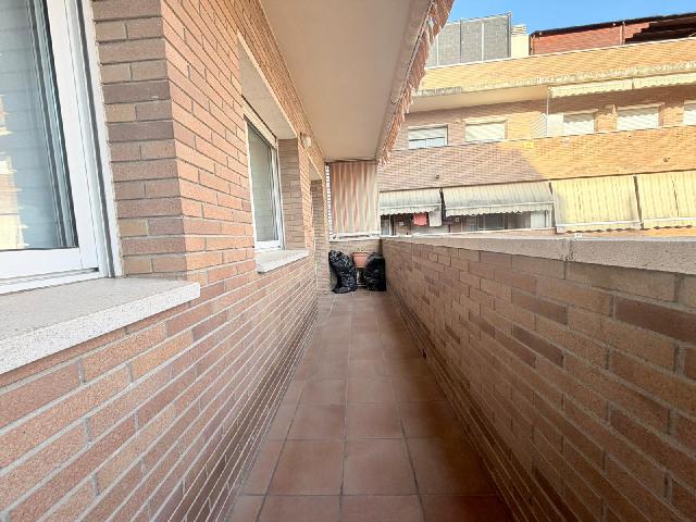 Imagen 11 Inmueble 302466 - Piso en venta en Terrassa / A 8 minutos a pié de Estació Renfe Est