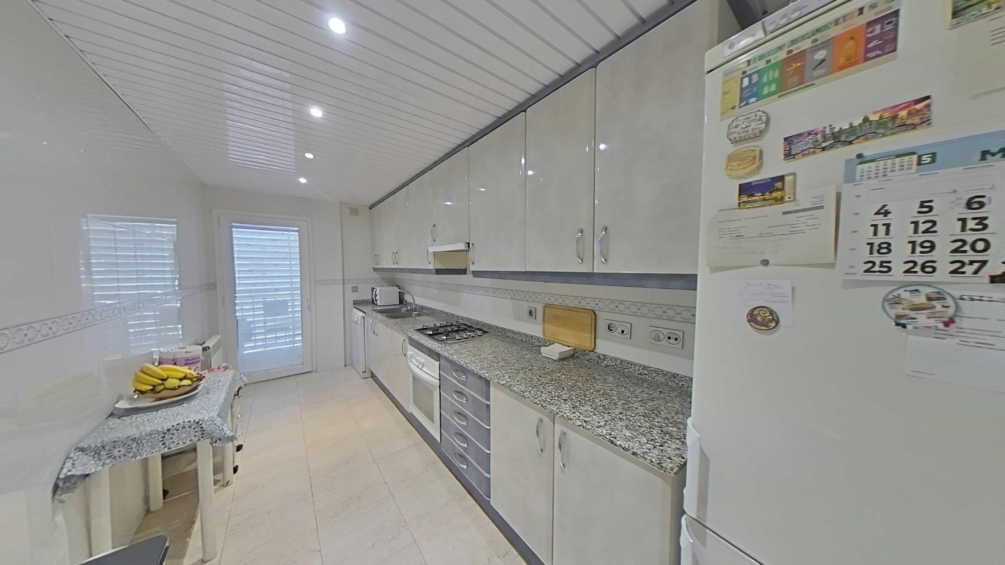 Imagen 6 Piso en venta en Terrassa / A 8 minutos a pié de Estació Renfe Est