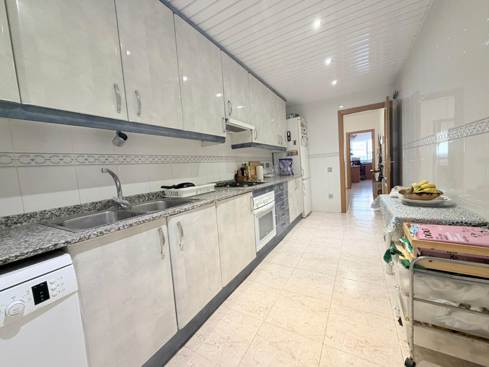Imagen 5 Piso en venta en Terrassa / A 8 minutos a pié de Estació Renfe Est