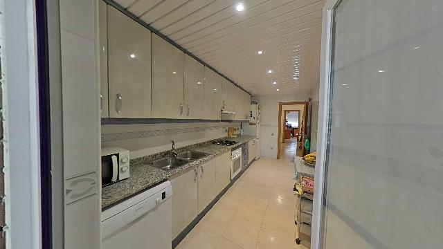 Imagen 8 Inmueble 302466 - Piso en venta en Terrassa / A 8 minutos a pié de Estació Renfe Est