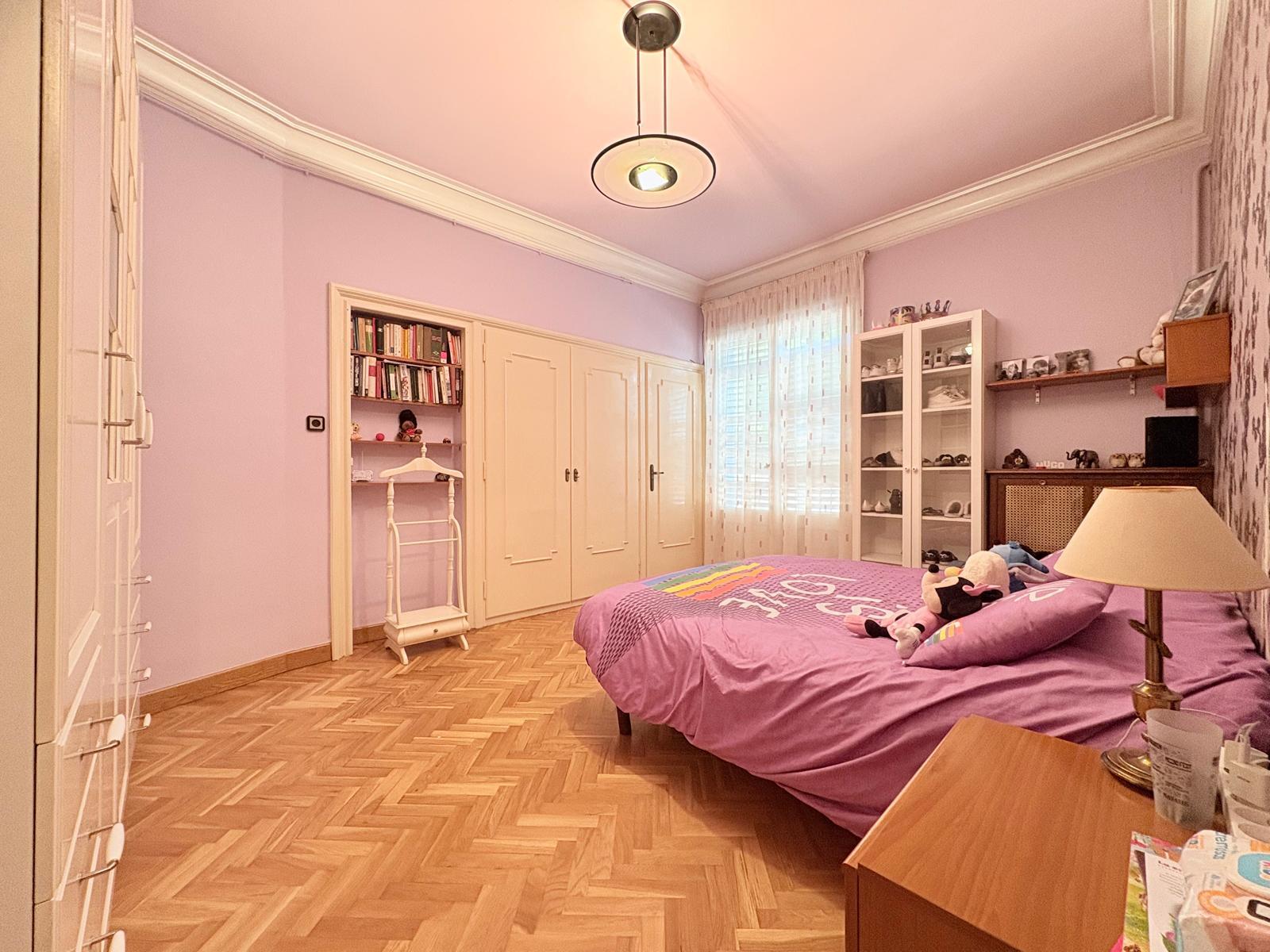 Imagen 5 Piso en venta en Terrassa / Junto a la Rambla d´ Ègara