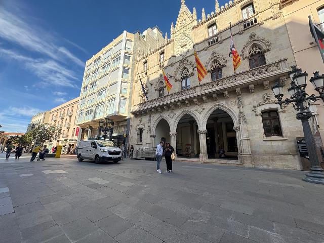 Imagen 2 Inmueble 302469 - Piso en venta en Terrassa / Junto a la Rambla d´ Ègara