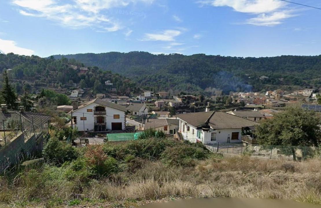 Imagen 1 Solar Urbano en venta en Monistrol De Calders / A 11 minutos a pié de Ajuntament