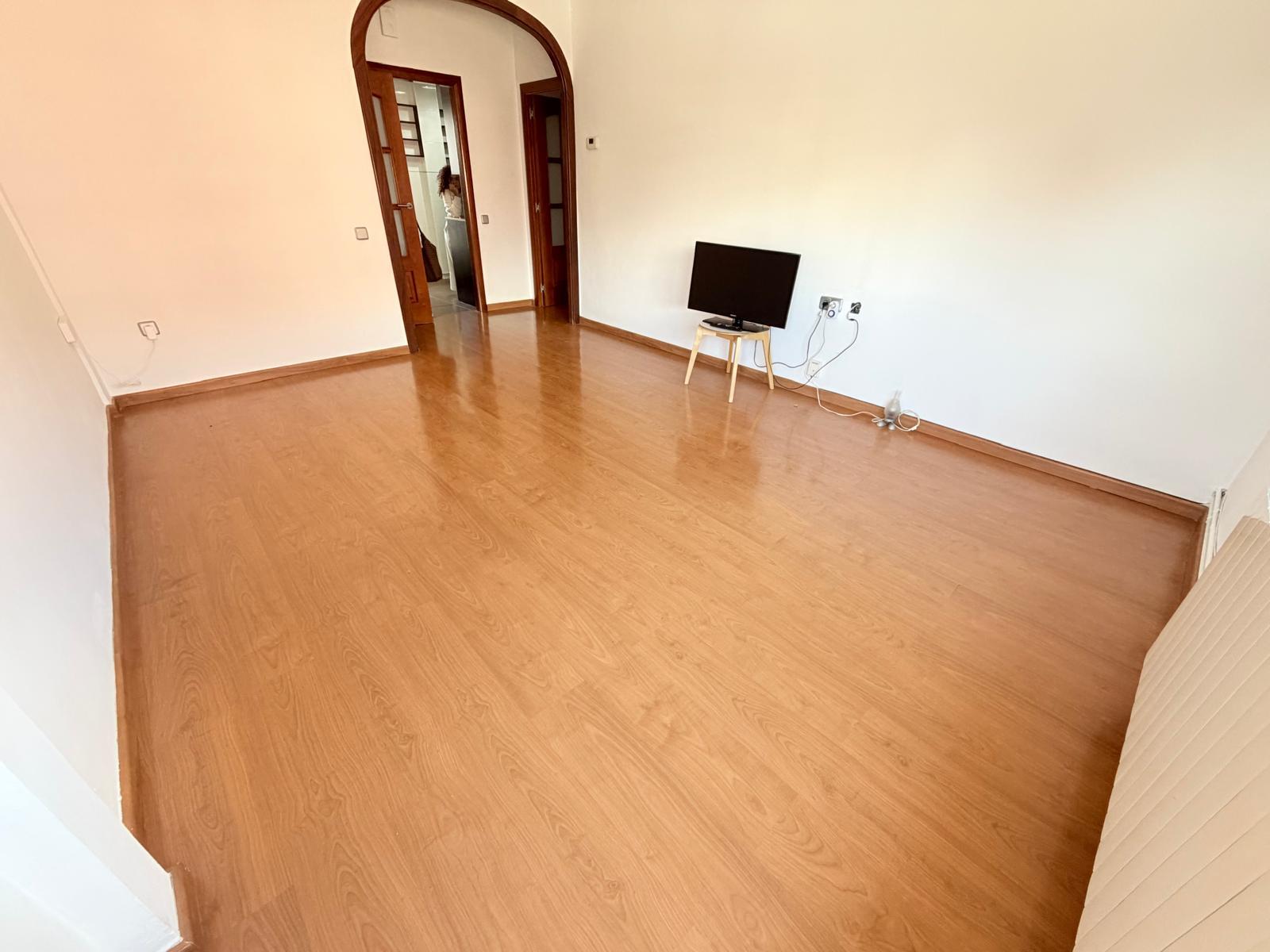 Imagen 10 Piso en venta en Terrassa / Junto a Plaça de L´Aigua