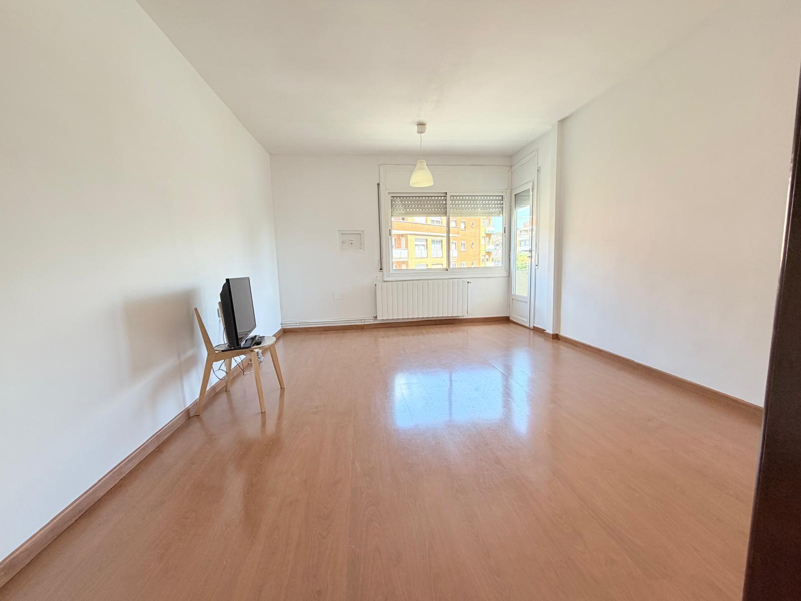 Imagen 4 Piso en venta en Terrassa / Junto a Plaça de L´Aigua