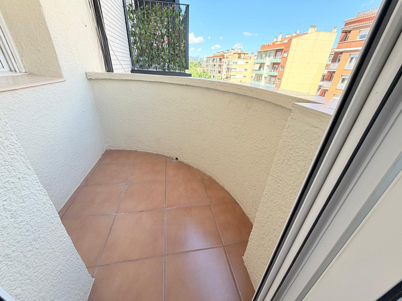 Imagen 11 Piso en venta en Terrassa / Junto a Plaça de L´Aigua