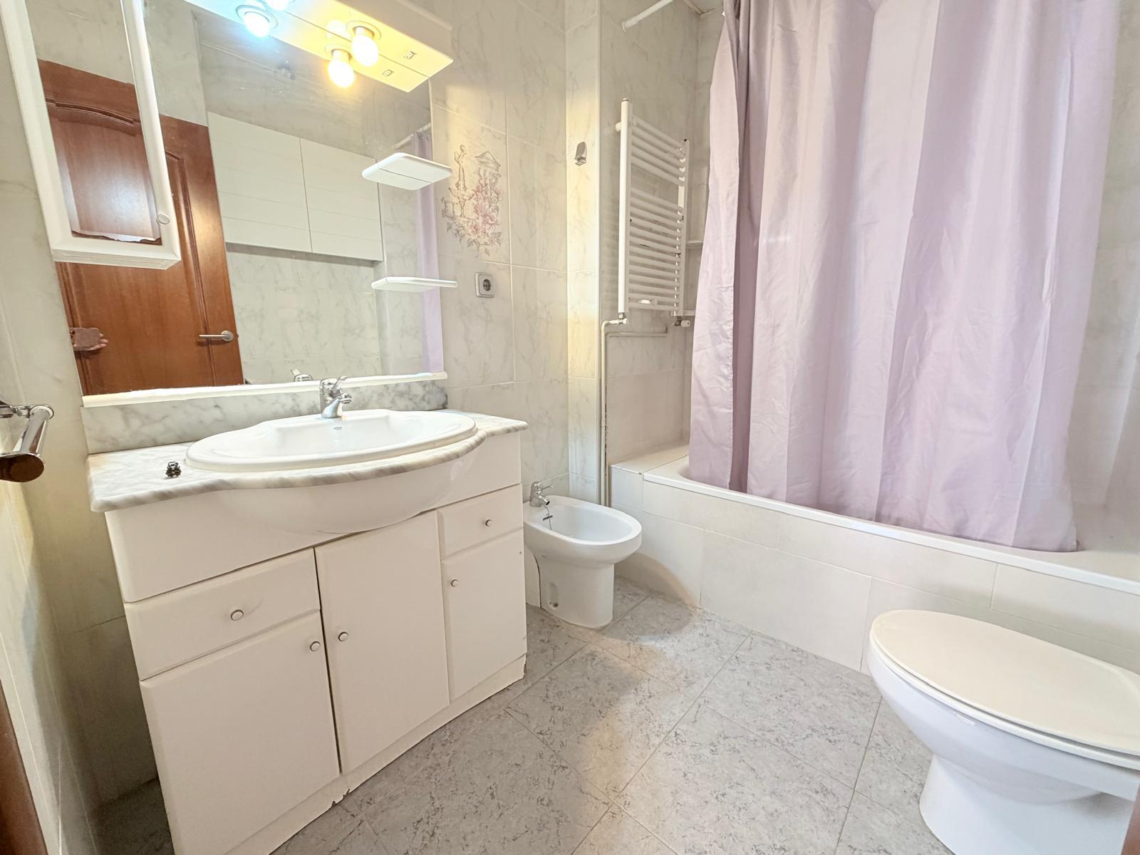 Imagen 14 Piso en venta en Terrassa / Junto a Plaça de L´Aigua