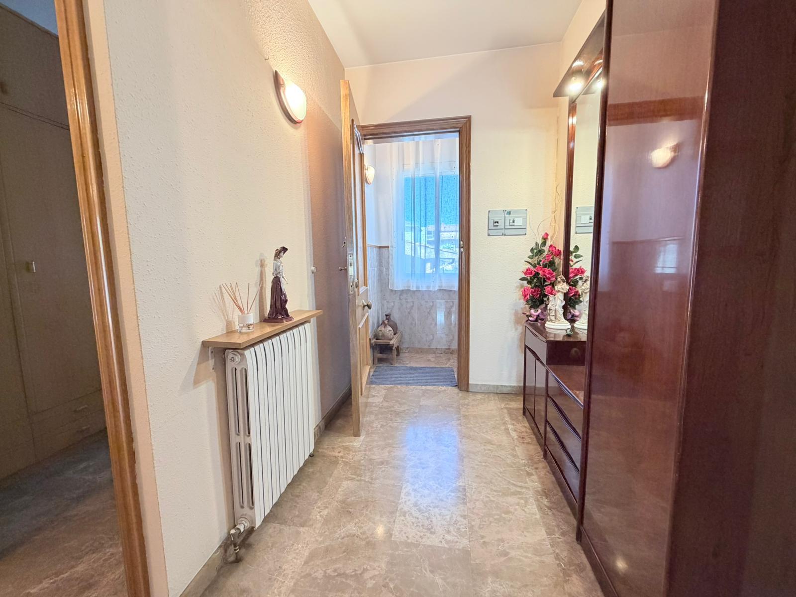Imagen 5 Casa Aislada en venta en Terrassa / A 9 minutos a pié Carrefour Vallés