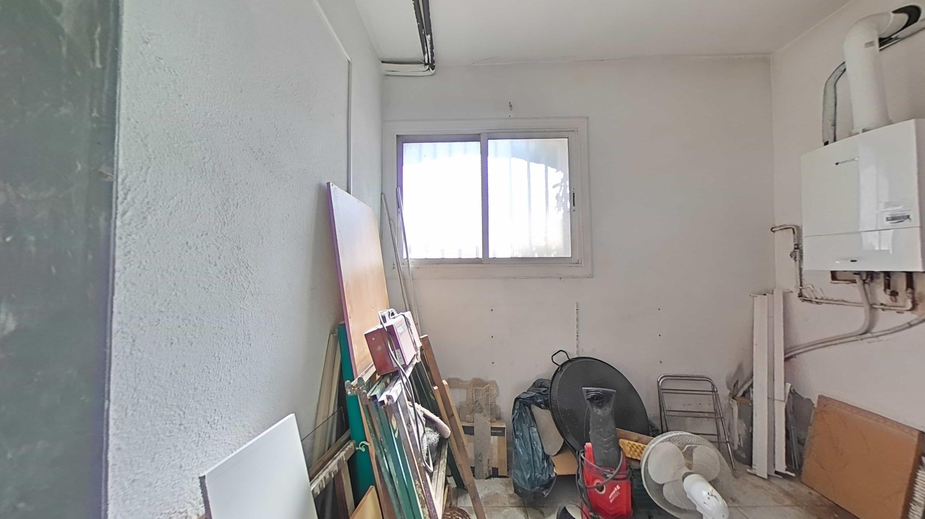 Imagen 35 Casa Aislada en venta en Terrassa / A 9 minutos a pié Carrefour Vallés