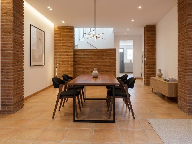 Imagen 1 Inmueble 303572 - Casa Adosada en venta en Terrassa / Poblenou. Rápido acceso a B-40
