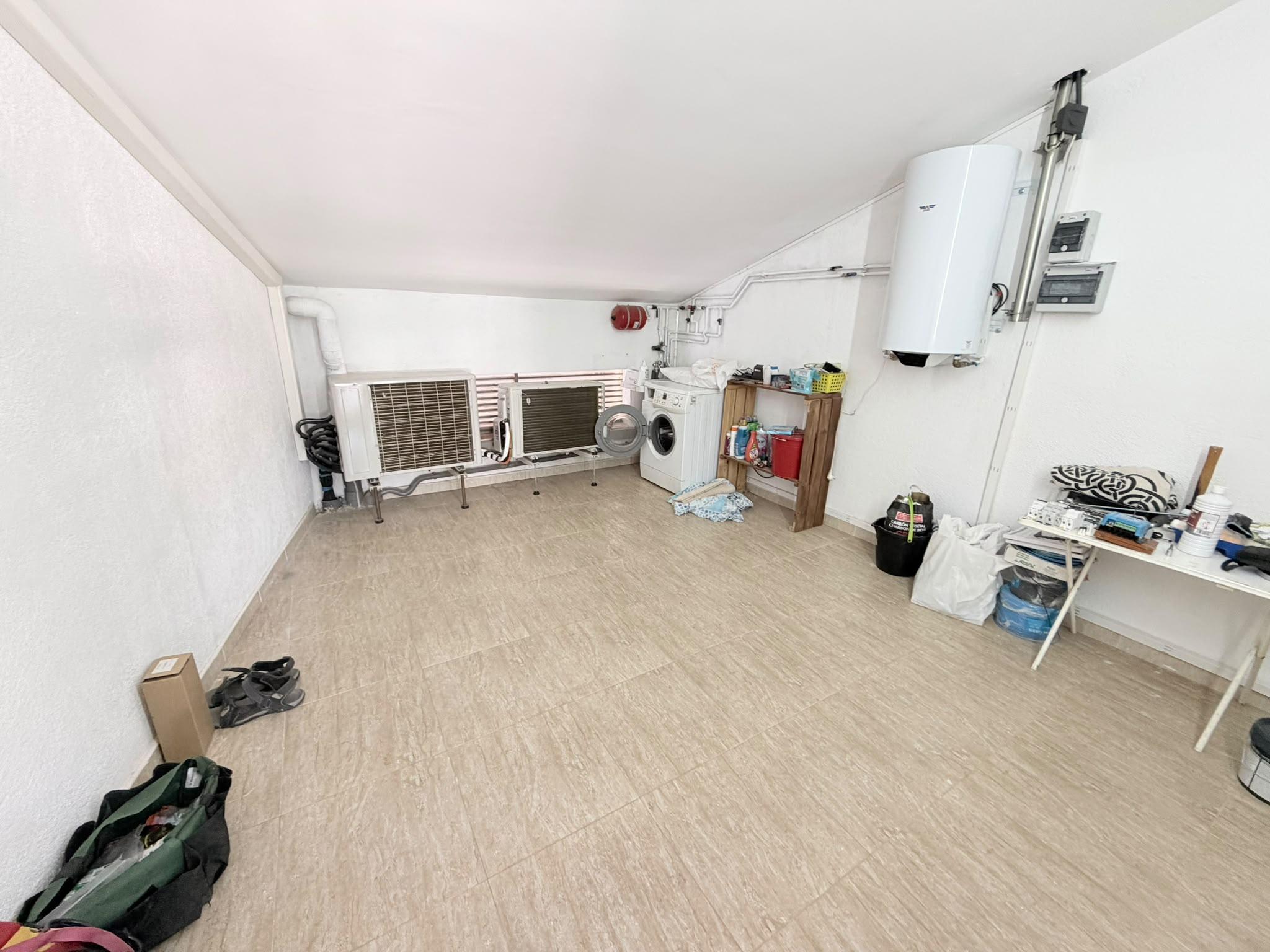 Imagen 6 Casa Adosada en venta en Terrassa / Poblenou. Rápido acceso a B-40