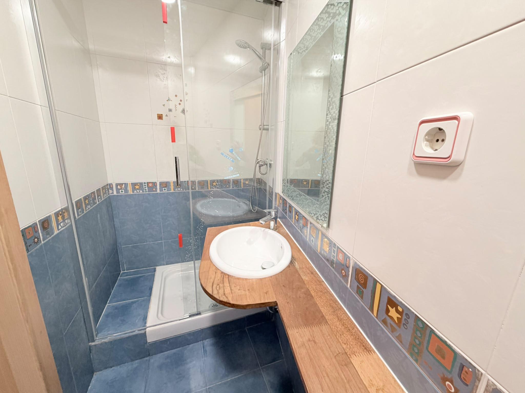Imagen 7 Casa Adosada en venta en Terrassa / Poblenou. Rápido acceso a B-40