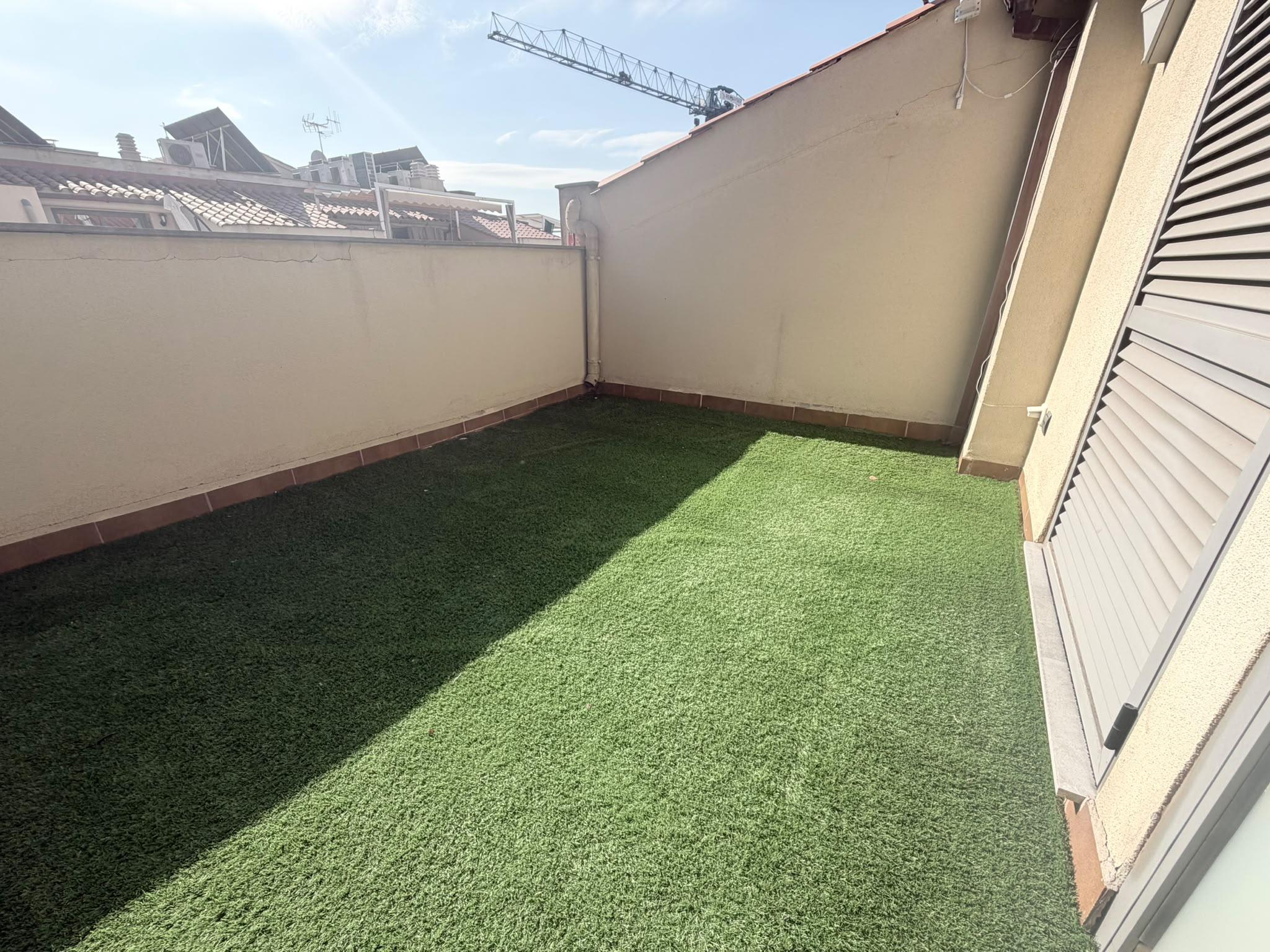 Imagen 1 Dúplex en venta en Terrassa / A pocos metros de Plaça de l´Aigua