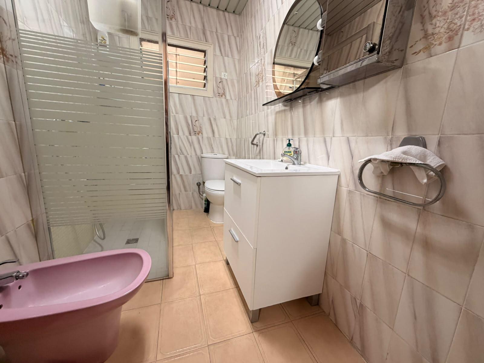 Imagen 3 Piso en venta en Terrassa / A pocos metros C.A.P. Sud y N-150