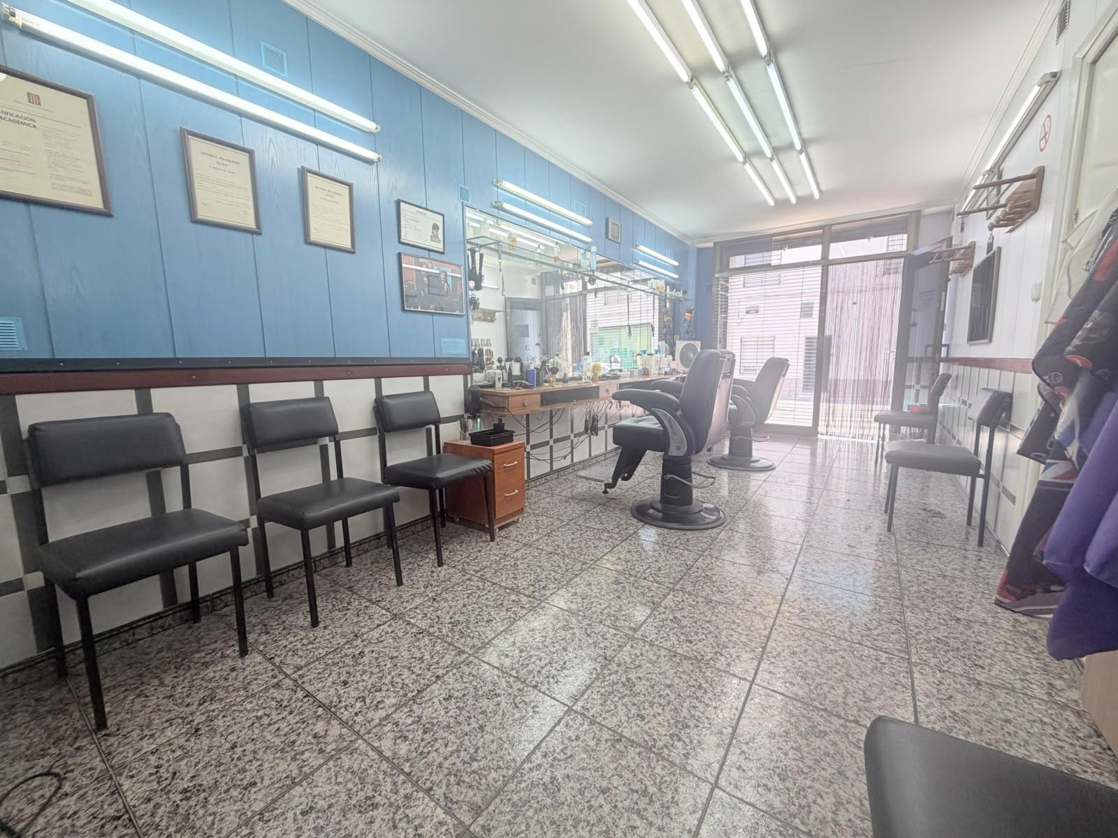 Imagen 2 Local Comercial en venta en Terrassa /  A pocos metros C.A.P. Sud y N-150