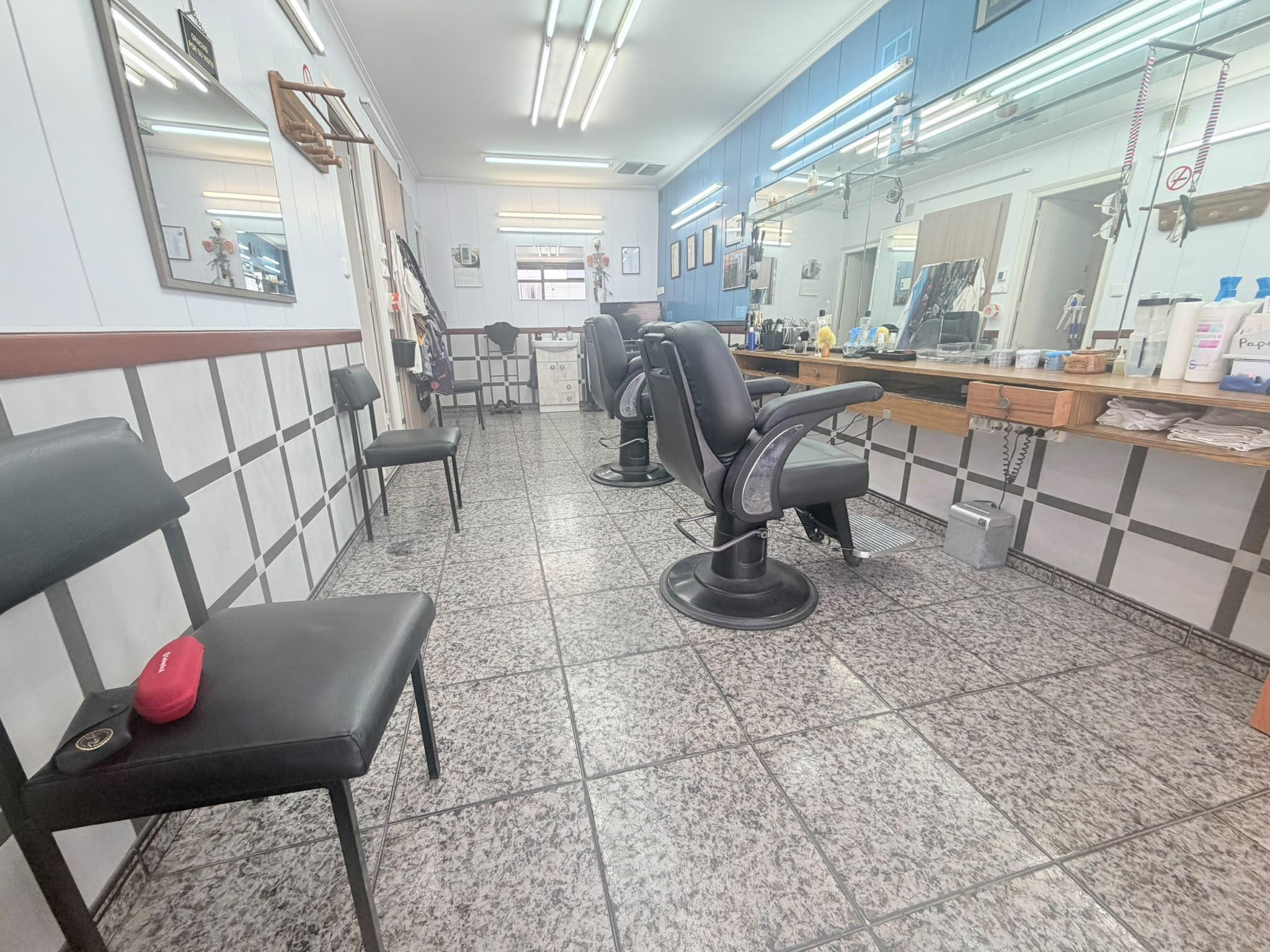 Imagen 3 Local Comercial en venta en Terrassa /  A pocos metros C.A.P. Sud y N-150