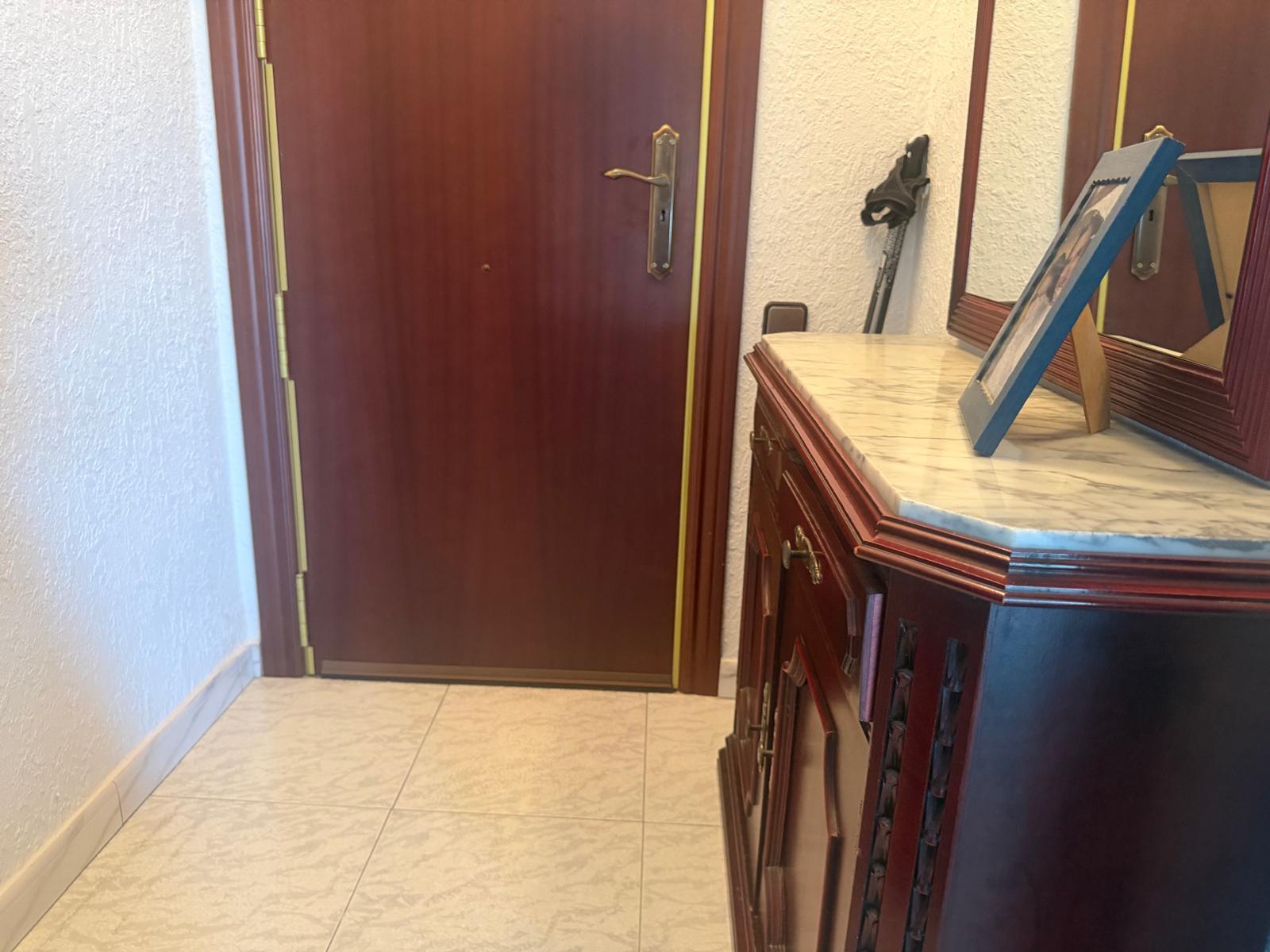 Imagen 3 Piso en venta en Terrassa / Junto Escola Agustí Bartra