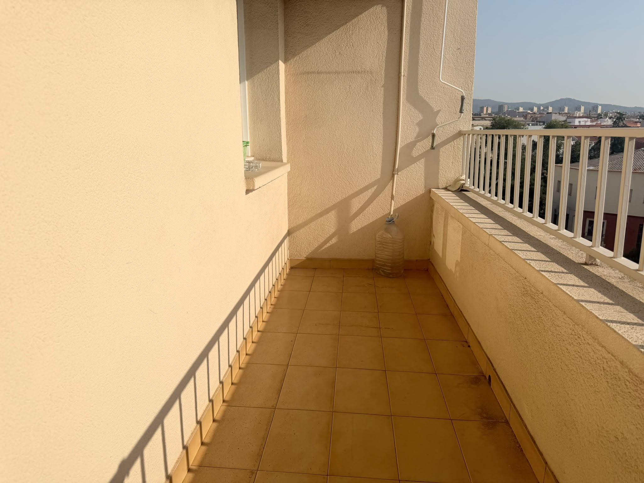 Imagen 18 Piso en venta en Terrassa / Junto Escola Agustí Bartra