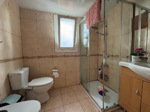 Imagen 15 Inmueble 305594 - Casa en venta en Terrassa / A 50 metros del Centro Civico la Maurina