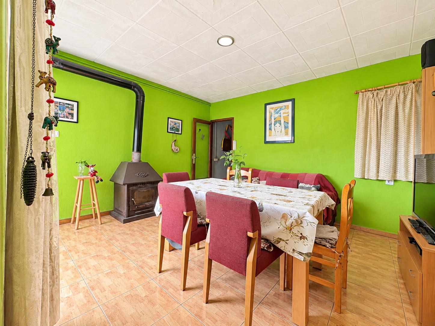 Imagen 5 Casa en venta en Terrassa / A 50 metros del Centro Civico la Maurina