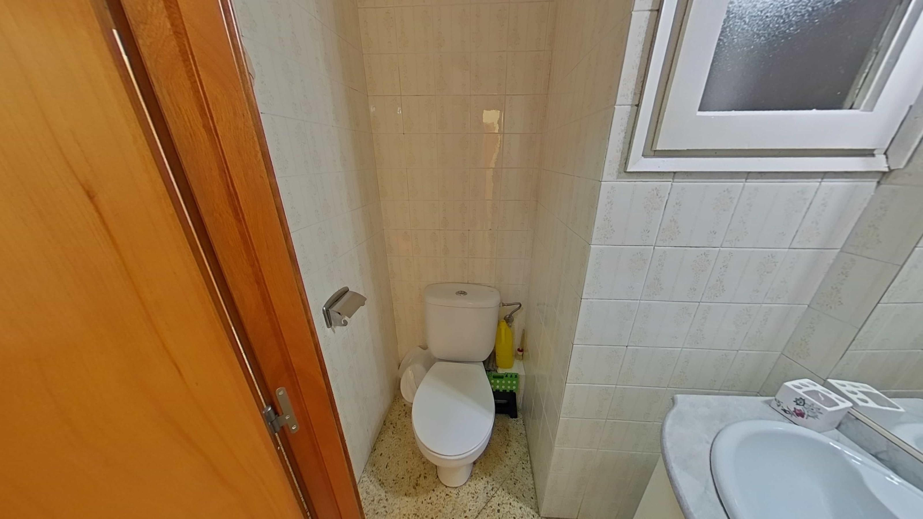 Imagen 19 Piso en venta en Terrassa / A 2 minutos del Parc de Vallparadís
