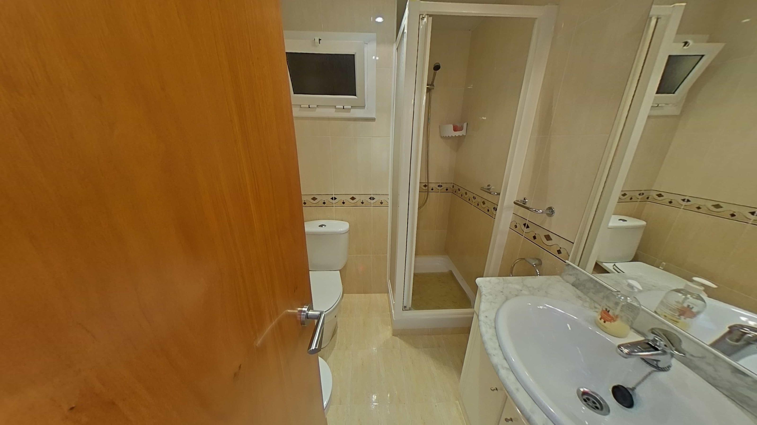 Imagen 40 Piso en venta en Terrassa / A 2 minutos del Parc de Vallparadís