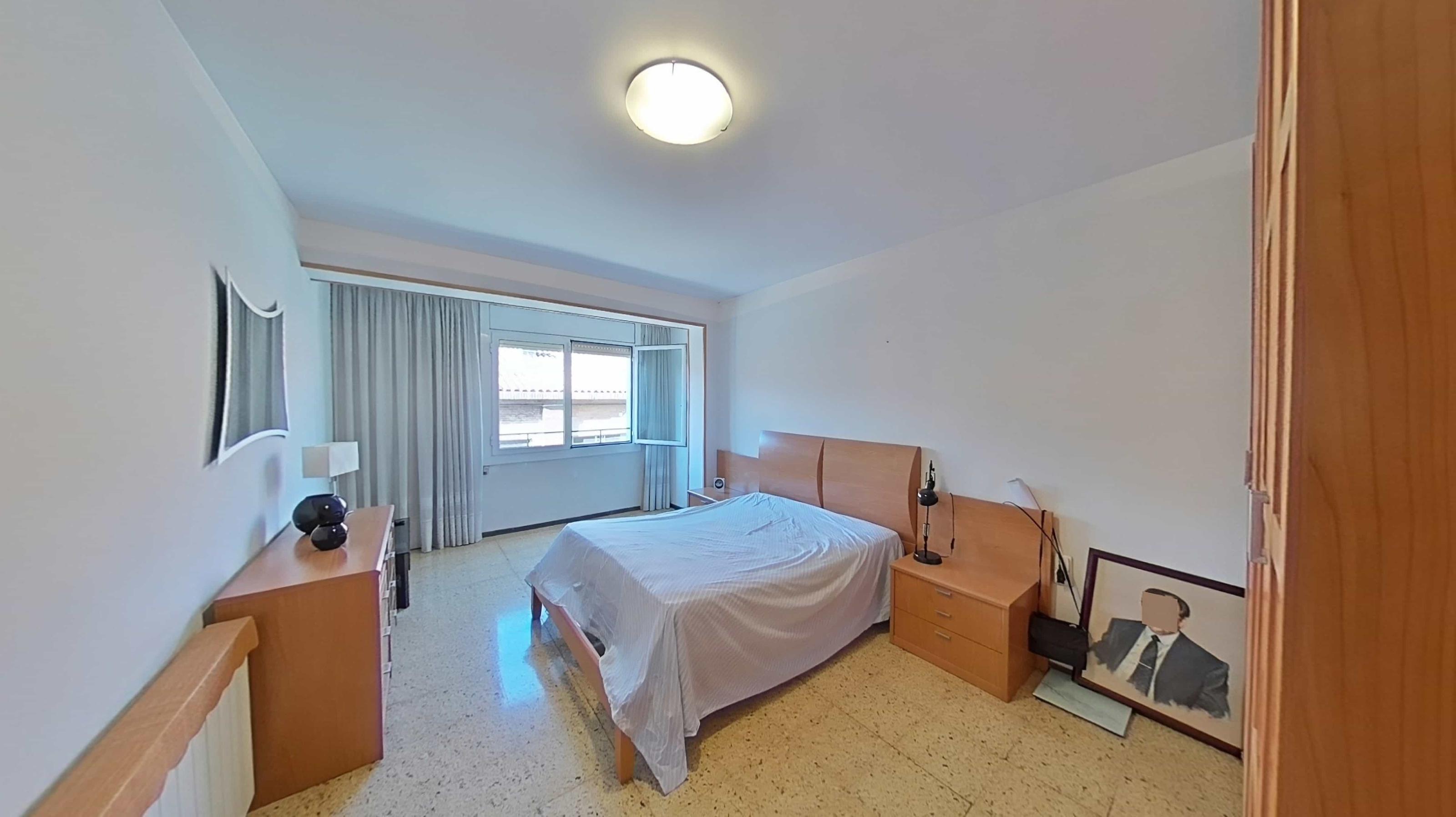 Imagen 27 Piso en venta en Terrassa / A 2 minutos del Parc de Vallparadís