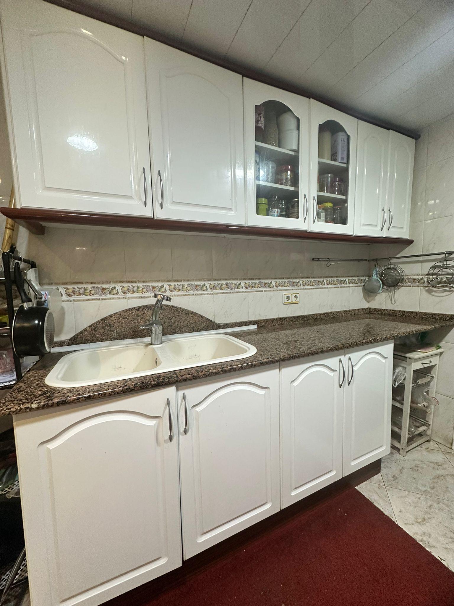 Imagen 3 Apartamento en venta en Castelldefels / Barrio  El Castell  , muy cerca del castillo