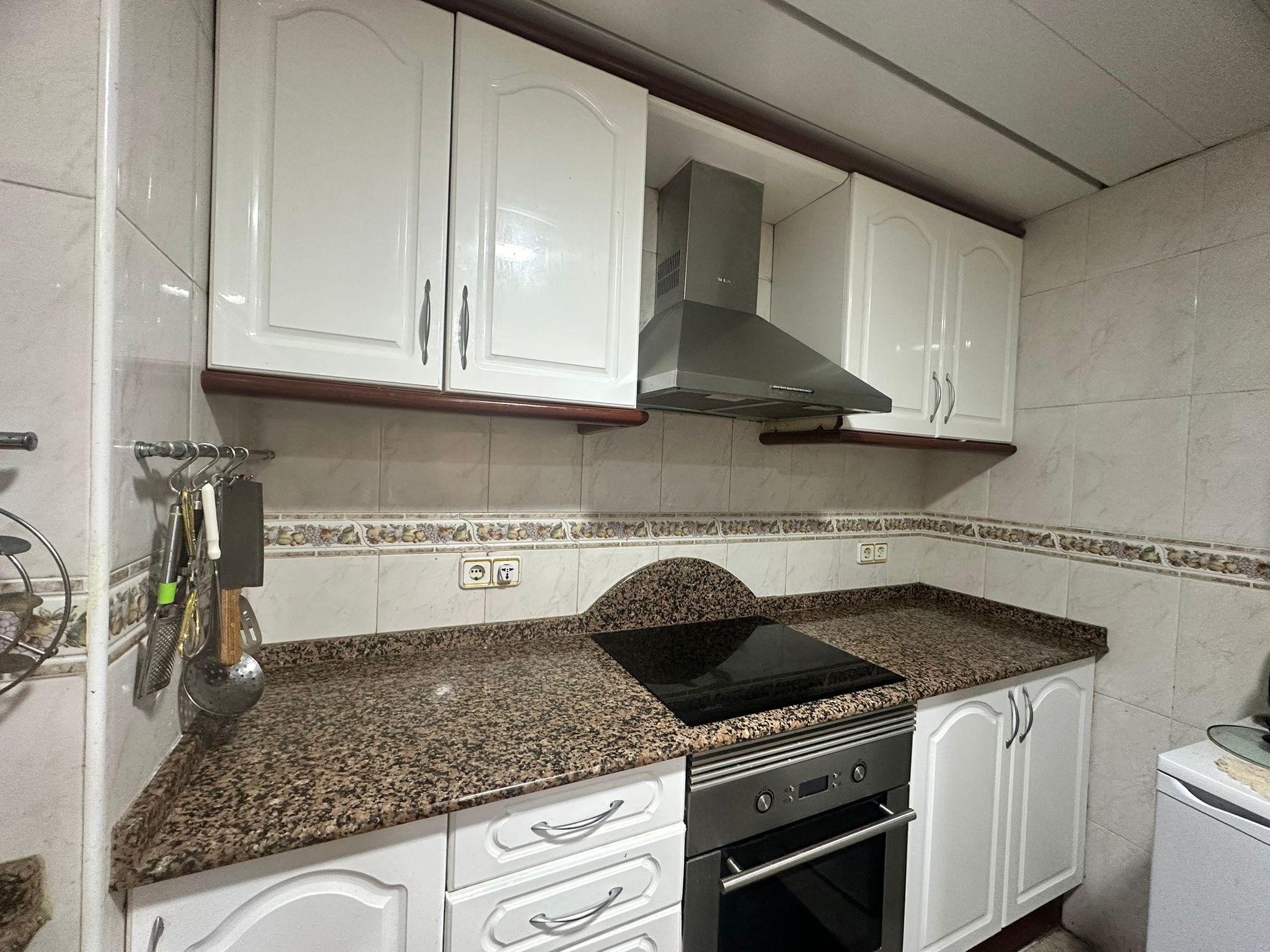 Imagen 5 Apartamento en venta en Castelldefels / Barrio  El Castell  , muy cerca del castillo