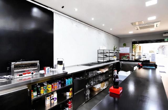 Imagen 5 Inmueble 302537 - Local Comercial en venta en Castelldefels / Zona centro, Avenida Principal de Castelldefels