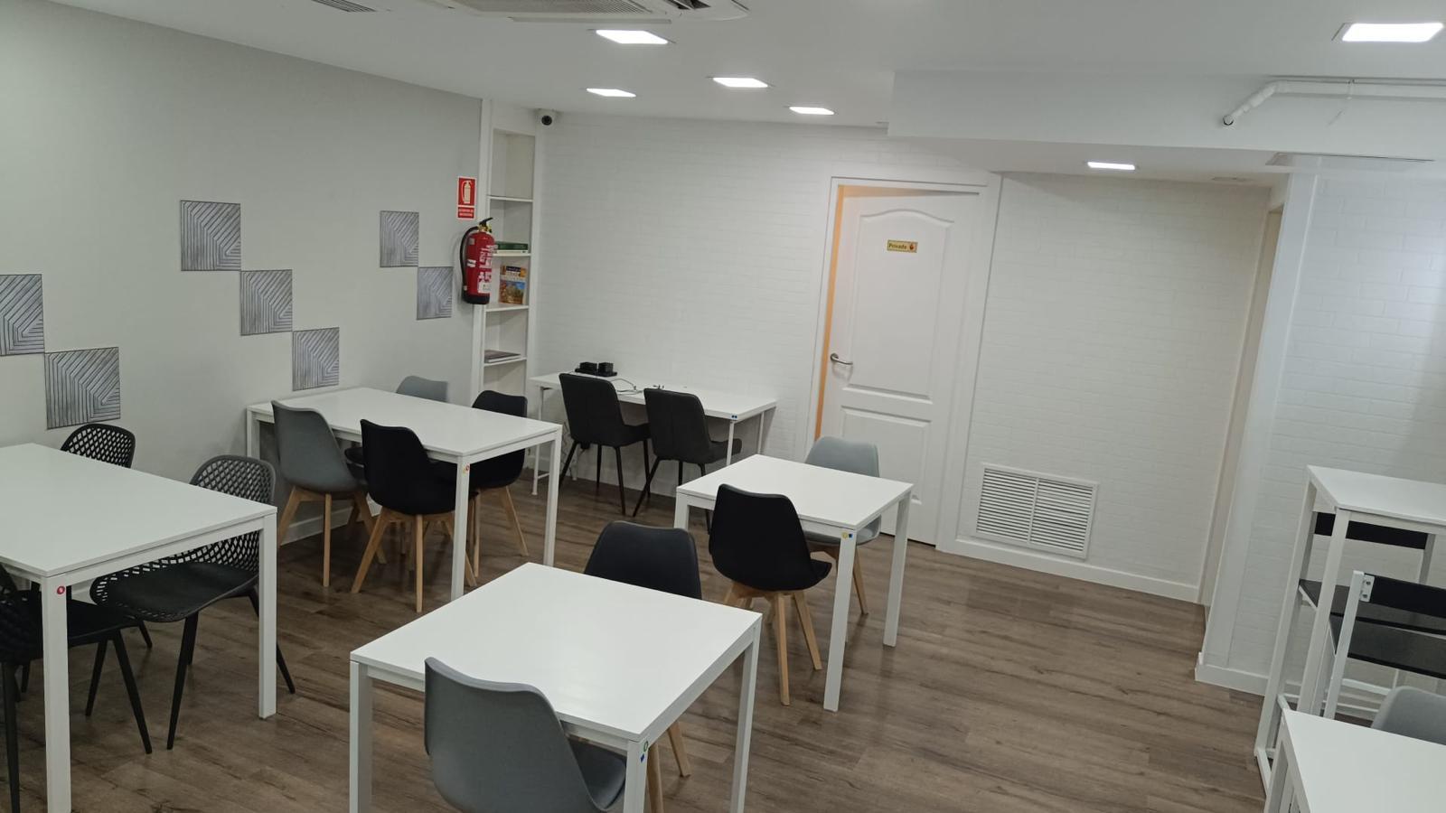Imagen 7 Local Comercial en alquiler en Castelldefels / Zona centro, Avenida Principal de Castelldefels