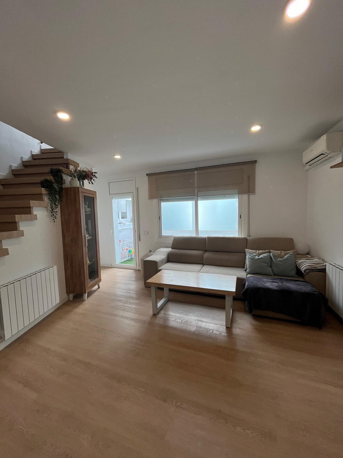 Imagen 5 Dúplex en venta en Premià De Dalt / Triplex en Premia de Dalt, zona tranquila  Imagen 5 Dúplex en venta en Premià De Dalt / Triplex en Premia de Dalt, zona tranquila