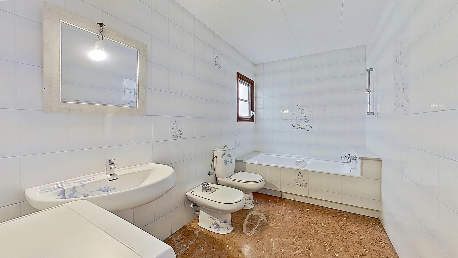 Imagen 11 Piso en venta en Blanes / Gran piso de 178m2 5 habitaciones a 10 min del centro