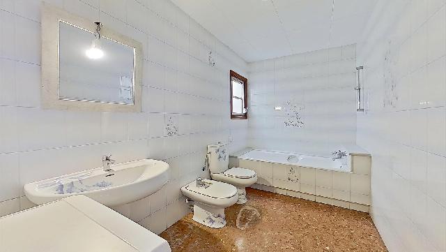 Imagen 11 Inmueble 299202 - Piso en venta en Blanes / Gran piso de 178m2 5 habitaciones a 10 min del centro