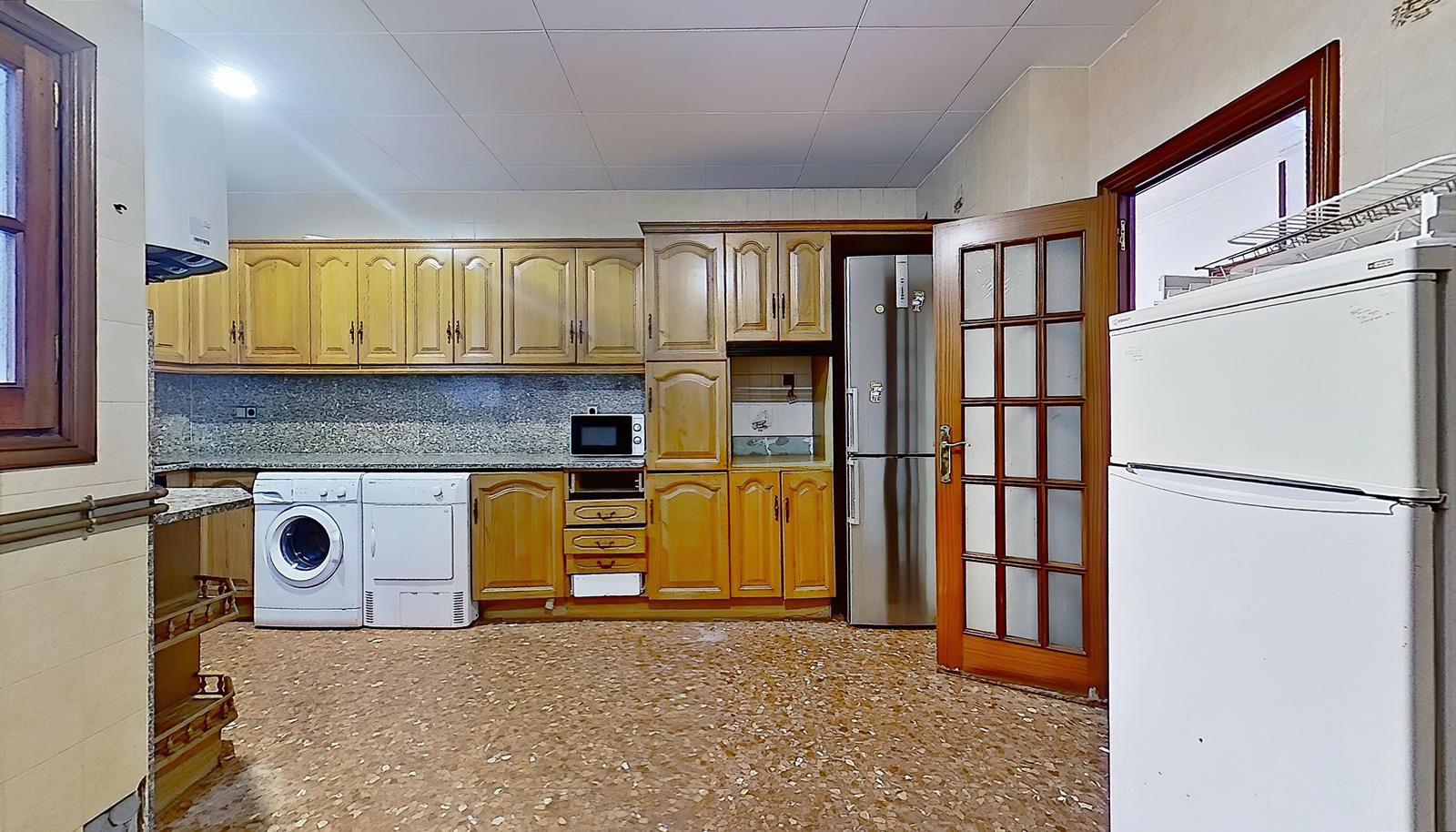 Imagen 13 Piso en venta en Blanes / Gran piso de 178m2 5 habitaciones a 10 min del centro