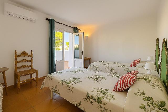 Imagen 15 Inmueble 299224 - Casa Aislada en venta en Santanyí / Cala d´Or en primera linea de mar 