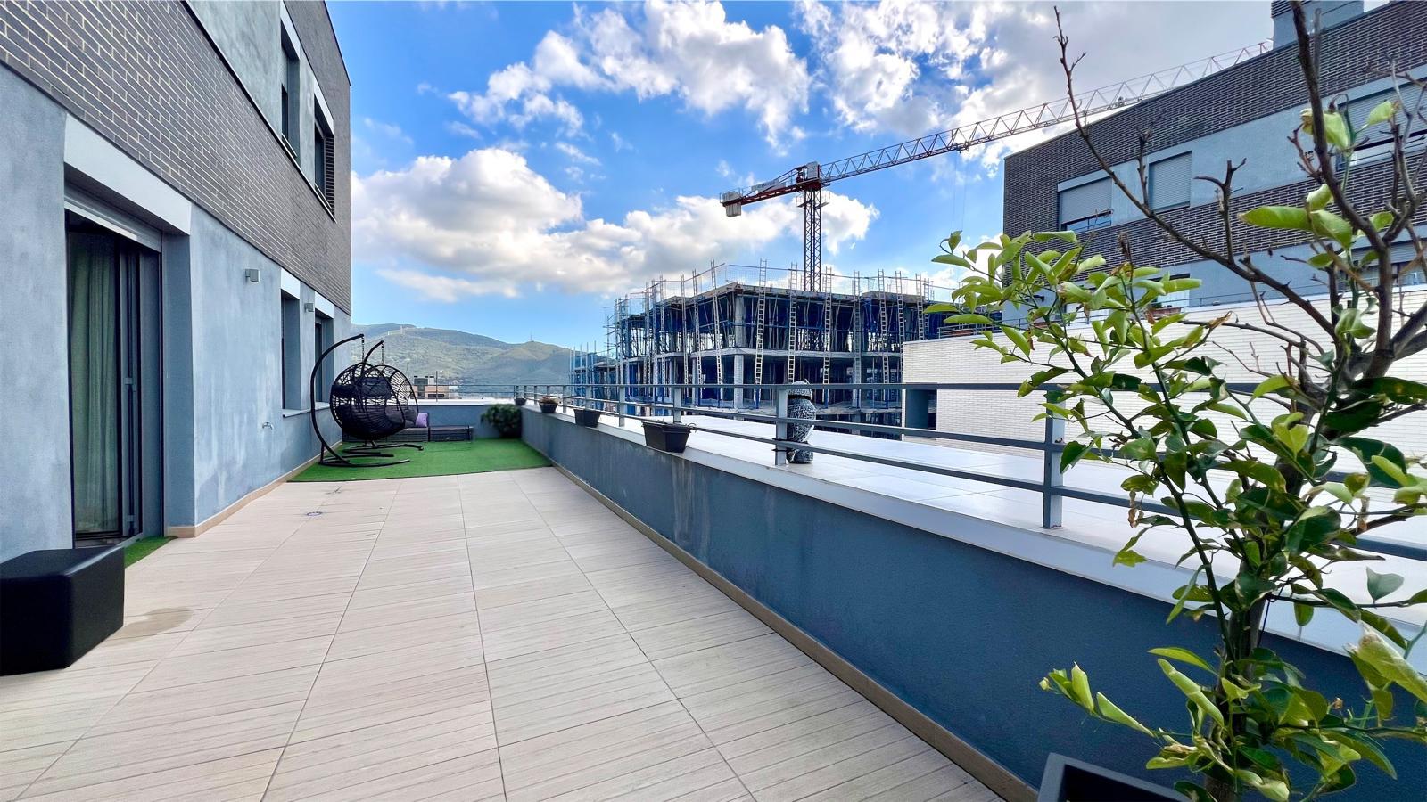 Imagen 14 Apartamento en venta en Montcada I Reixac / Espectacular piso seminuevo cerca del centro c...