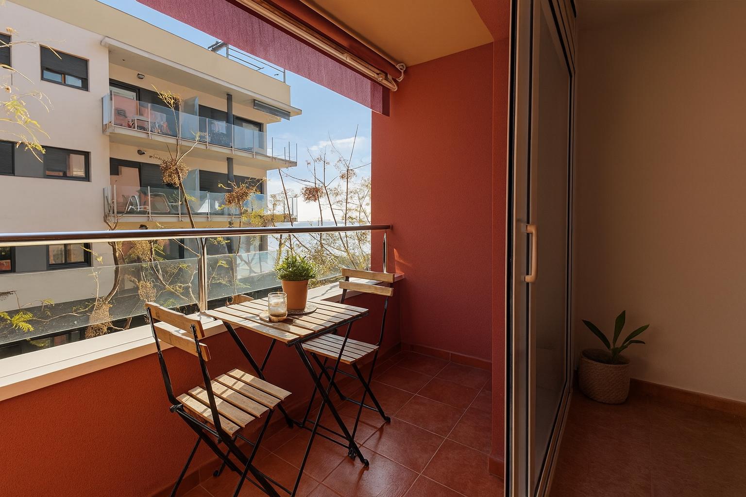 Imagen 4 Apto. Playa en venta en Masnou El / A 5 minutos andando de la estación de tren