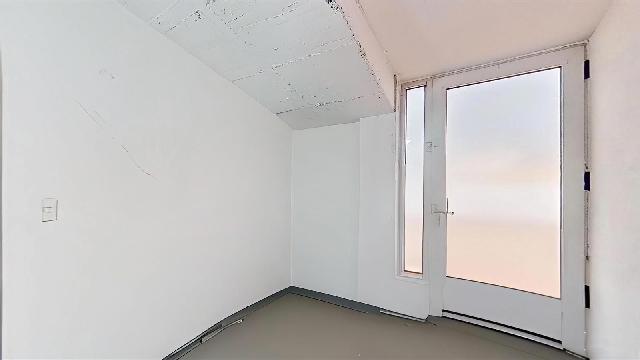 Imagen 12 Inmueble 299529 - Parking Coche en venta en Santa Coloma De Gramenet / Oportunidad de inversión 17 trasteros...